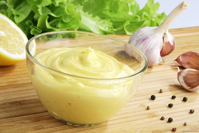 Віддайте перевагу домашньому майонезу - фото 298701