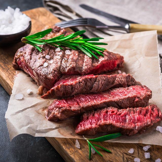 М'ясо варто їсти через день - фото 298796