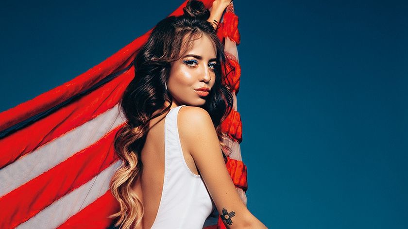 Надя Дорофєєва здивувала новою зачіскою