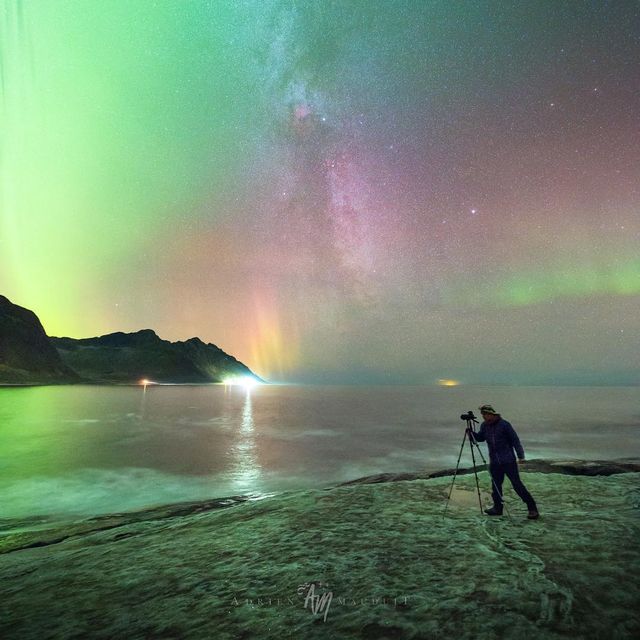 Неймовірна краса полярного сяйва: захопливі фото і відео - фото 299230