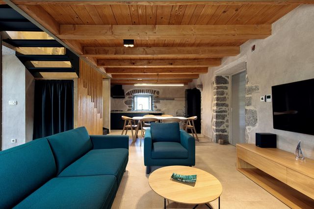 Ідеальний дім для родини у Хорватії: яскраві фото - фото 299361