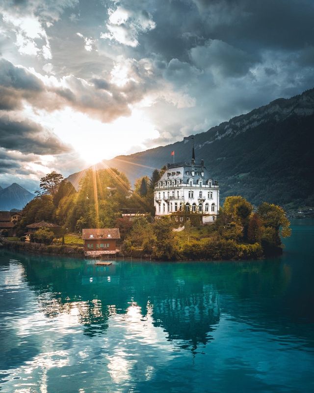 Захопливі подорожі шведського фотографа: яскраві кадри - фото 299479