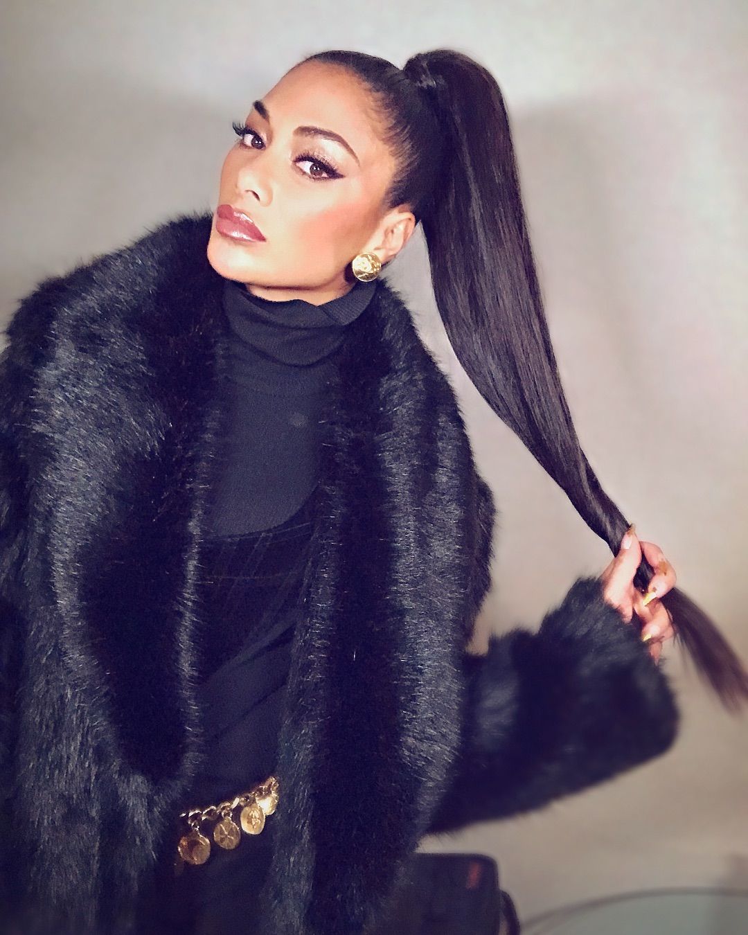 Ніколь Шерзінгер вразила фанатів розкішним образом