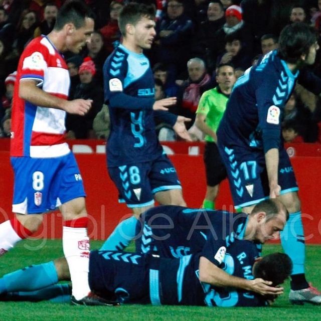 Зозуля допоміг одноклубнику - фото 299682