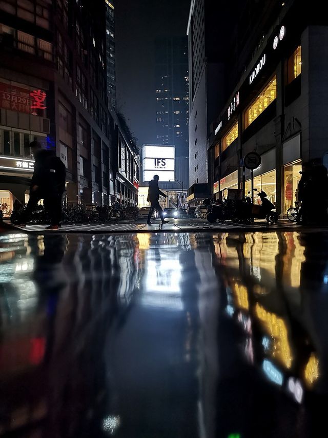 З'явилися перші фото, зроблені на камеру смартфона Honor View 20 - фото 299948