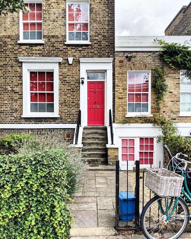 Фотограф показала найкрасивіші двері Лондона - фото 300058