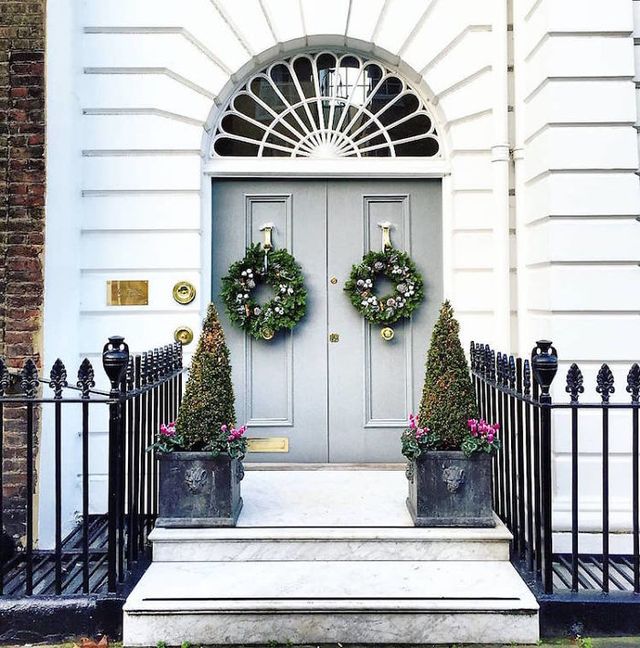 Фотограф показала найкрасивіші двері Лондона - фото 300066