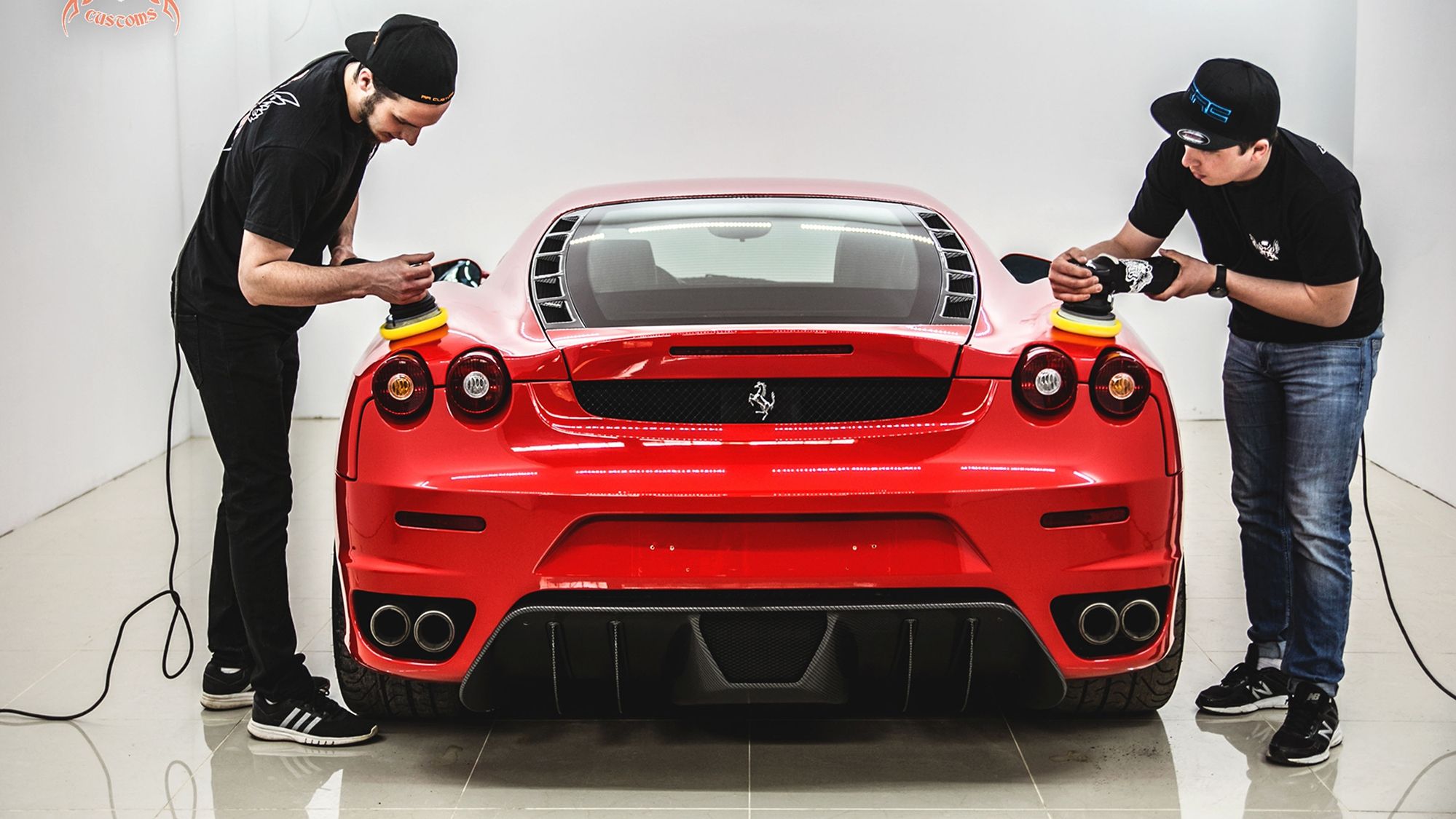 Скільки суперкарів Ferrari зареєстровано в Україні