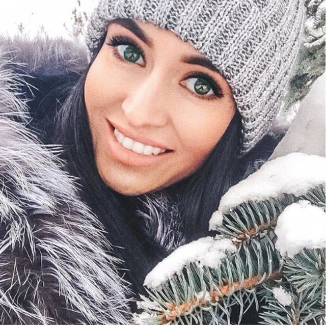 У цієї дівчини найкрасивіша в світі усмішка - фото 300218