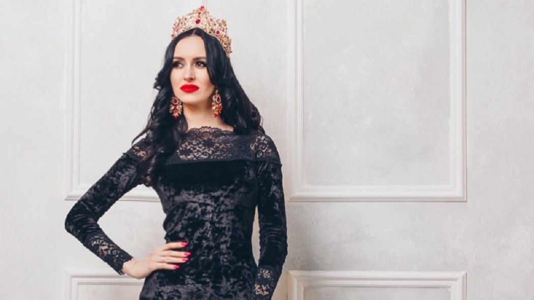 У цієї дівчини найкрасивіша в світі усмішка