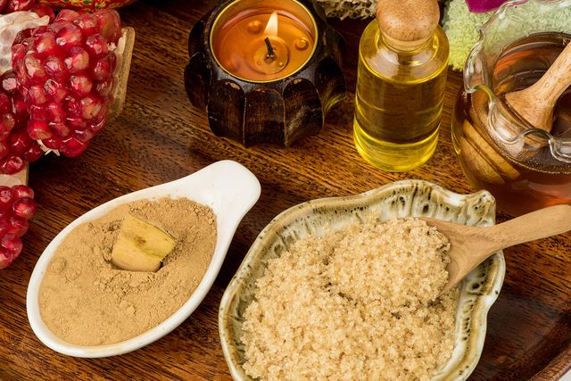 Названі ефективні засоби від сезонного випадіння волосся- фото 300494