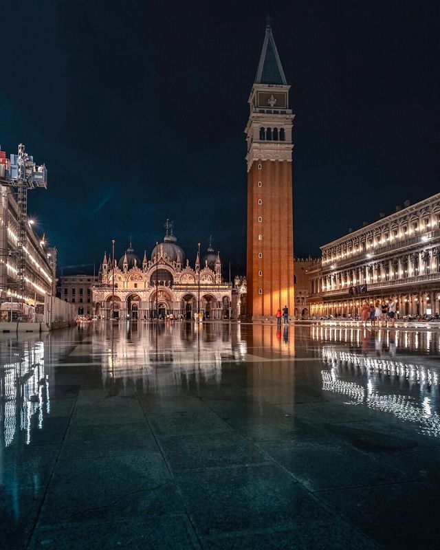 Вуличні фото Венеції, які надихають мандрувати: яскраві кадри - фото 300591