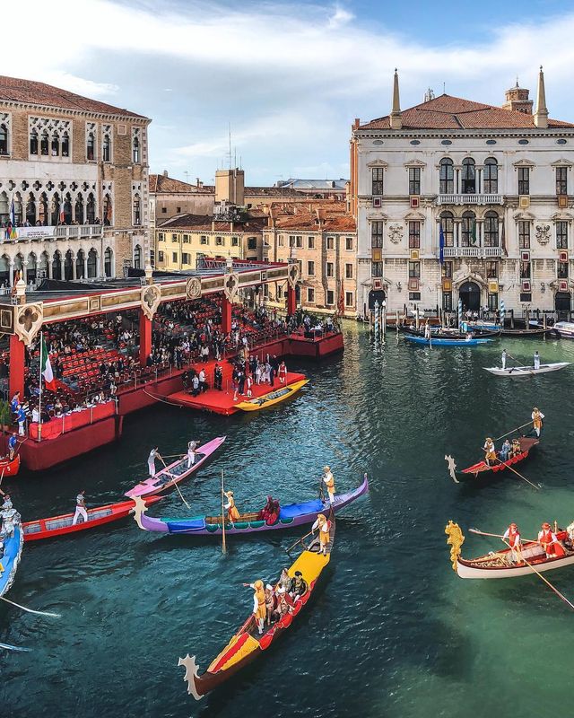 Вуличні фото Венеції, які надихають мандрувати: яскраві кадри - фото 300592