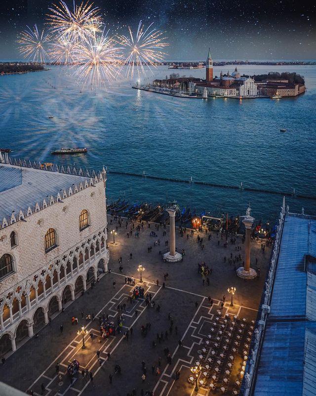 Вуличні фото Венеції, які надихають мандрувати: яскраві кадри - фото 300609