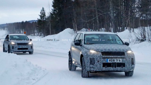Land Rover Discovery Sport зняли під час тестів - фото 300789