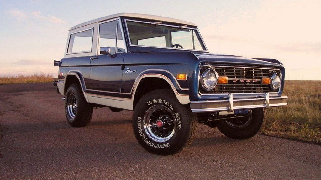 На Алясці знайшли колекцію класичних Ford Bronco: відеофакт