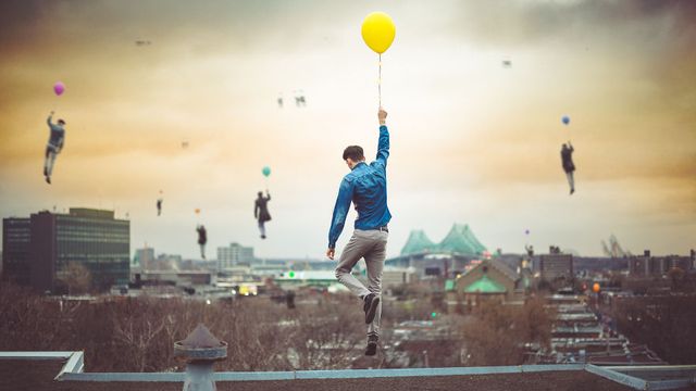 Казкові фото з повітряними кулями, які переносять в інший світ - фото 301120