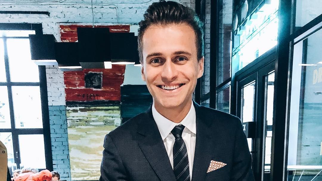 Український телеведучий здивував яскравим сніданком в Африці