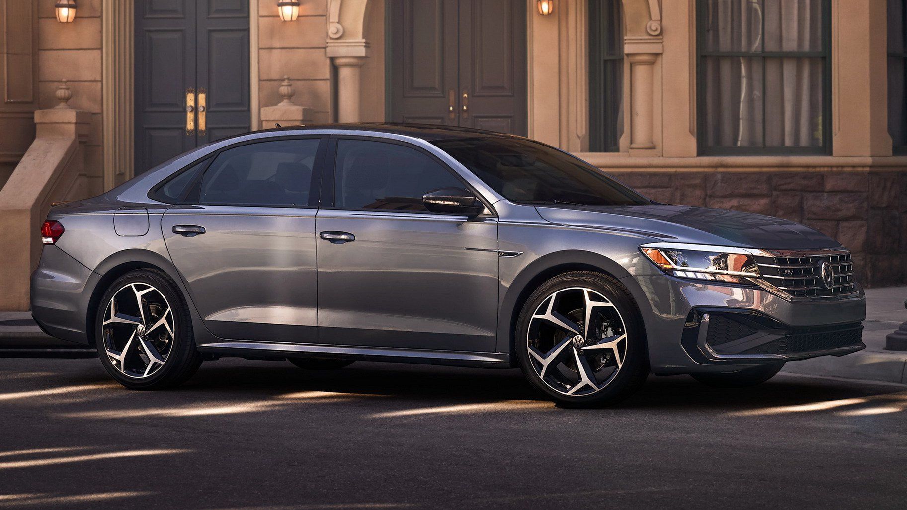 Розсекречено американський варіант седана Passat 2020 - фото 1