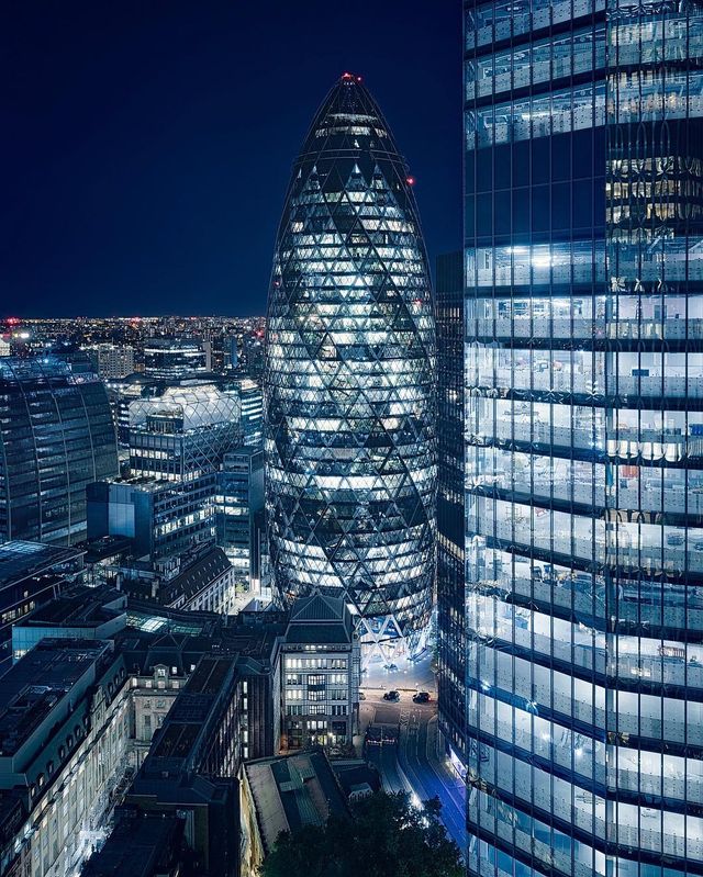 Міські пейзажі в об'єктиві Отто Берклі: яскраві фото - фото 301185