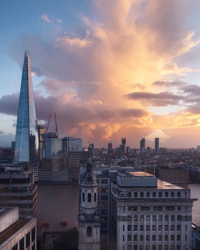 Міські пейзажі в об'єктиві Отто Берклі: яскраві фото - фото 301191