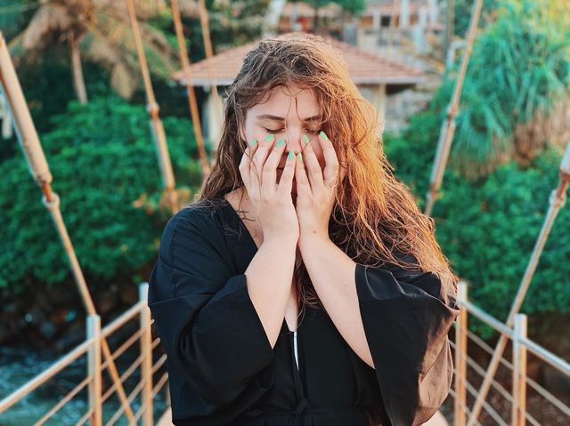 Солістка KAZKA показала пікантне фото з відпочинку - фото 301684