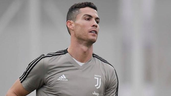 Кріштіану Роналду виграв перший трофей з Ювентусом: відео