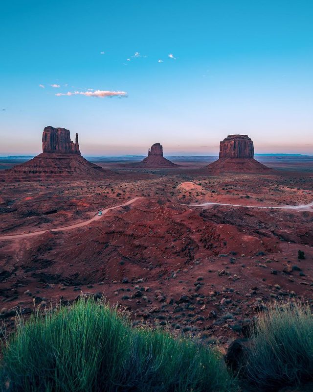 Яскраві подорожі світом від Мері Квінсі: ефектні фото - фото 302097