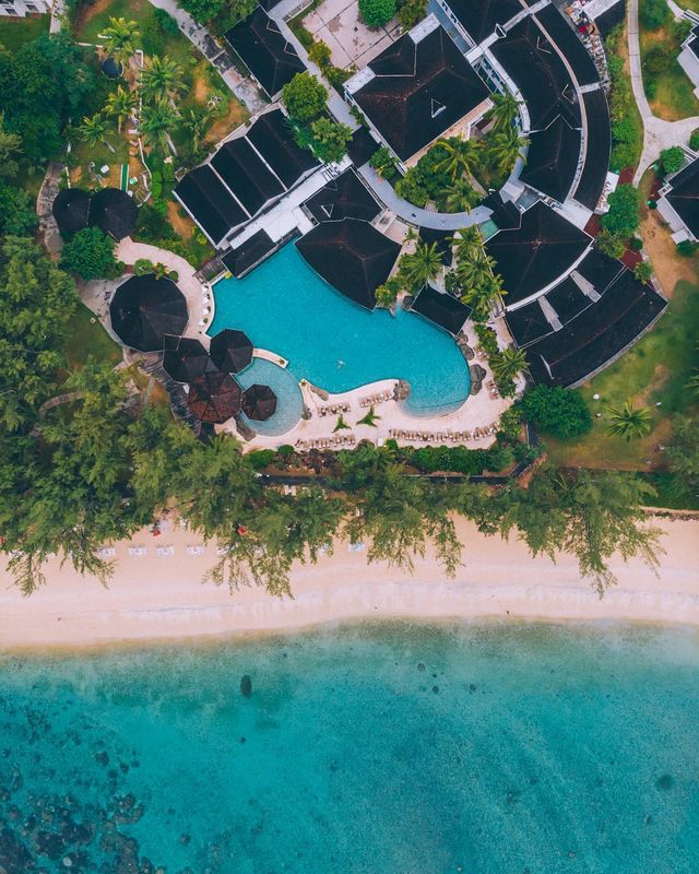 Яскраві подорожі світом від Мері Квінсі: ефектні фото - фото 302104