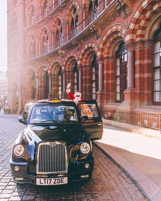 Яскраві подорожі світом від Мері Квінсі: ефектні фото - фото 302106