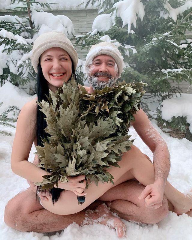 Оголені Сергій Бабкін та його дружина Сніжана - фото 302141