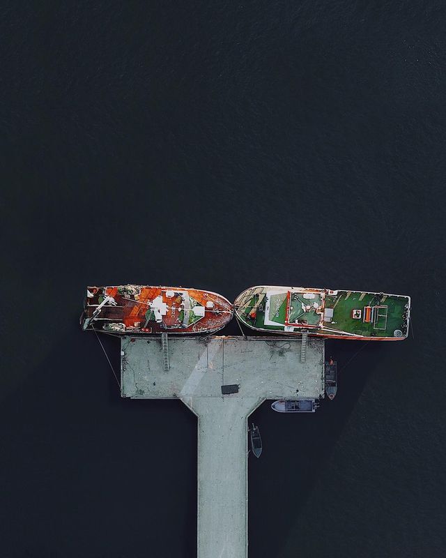 Життя на кораблі: будні моряків у захопливих фото - фото 302174