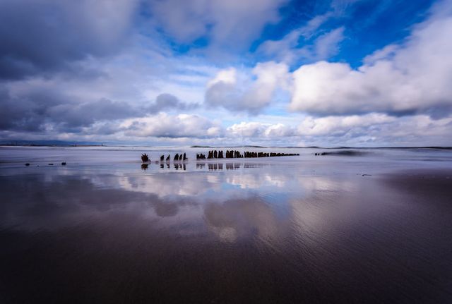 Фотограф показав таємничу красу Балтійського моря у Польщі - фото 302315