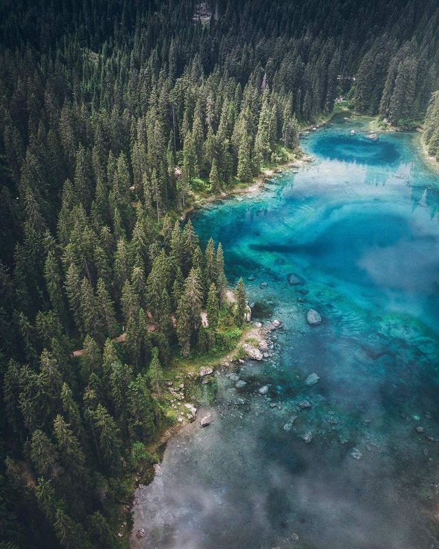 Неймовірні пейзажі з усього світу від фотографа-мандрівника - фото 302419