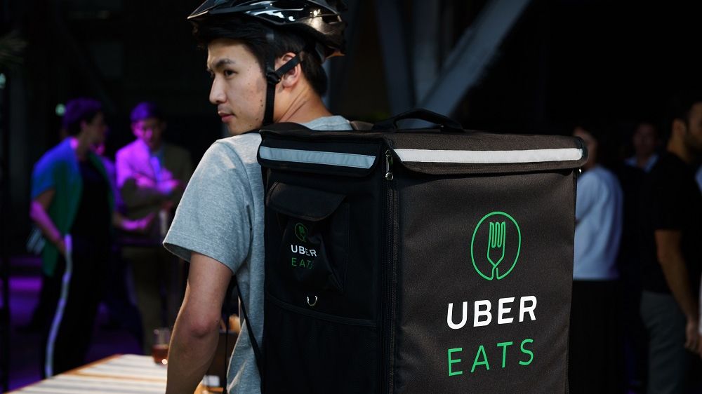 Uber Eats: коли запрацює сервіс доставки їжі в Києві