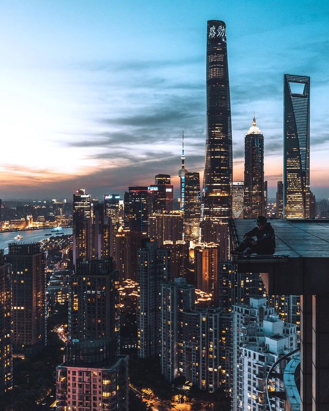 Вуличні фото міст світу від Райана Мамби: захопливі кадри - фото 302959