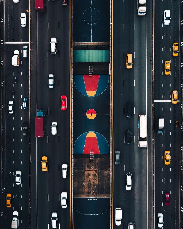 Вуличні фото міст світу від Райана Мамби: захопливі кадри - фото 302976