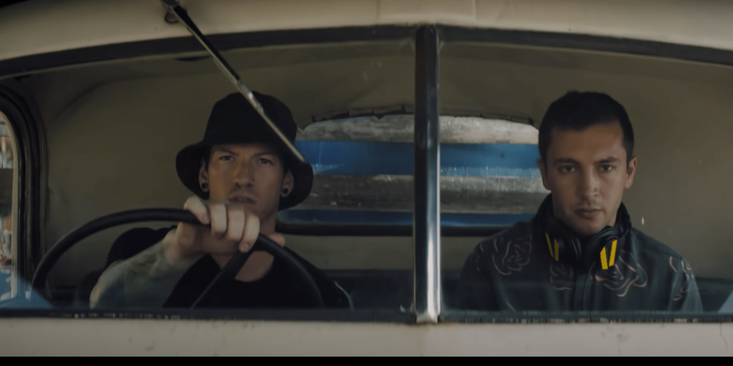 Twenty One Pilots – Chlorine: дивитись новий кліп онлайн