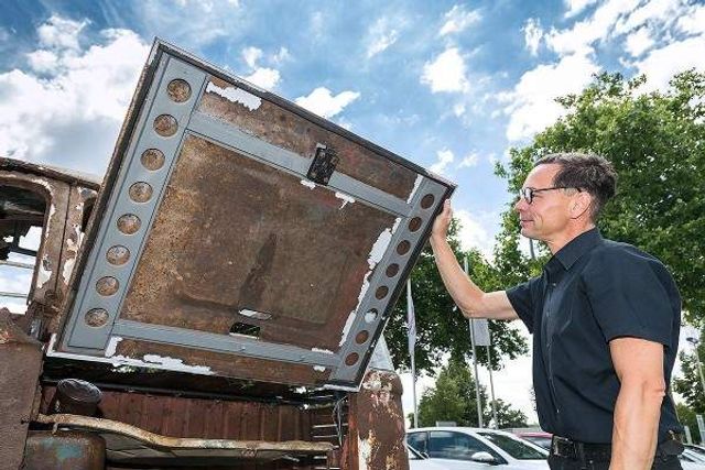 У Німеччині знайшли рідкісний VW Transporter 50-х років - фото 303199