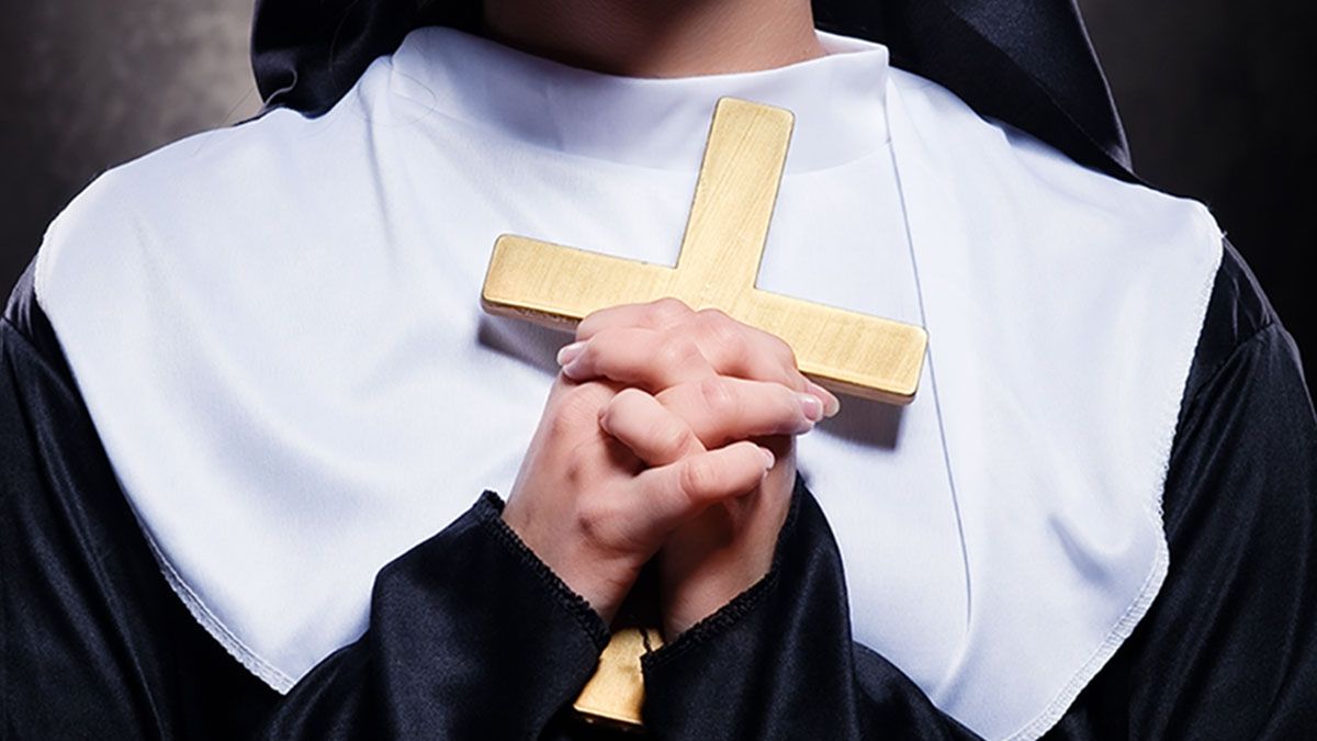 Хор монахинь вразив мережу хітом рок-гурту - фото 1