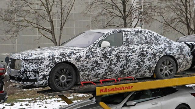 Нове покоління Rolls-Royce Ghost - фото 303583