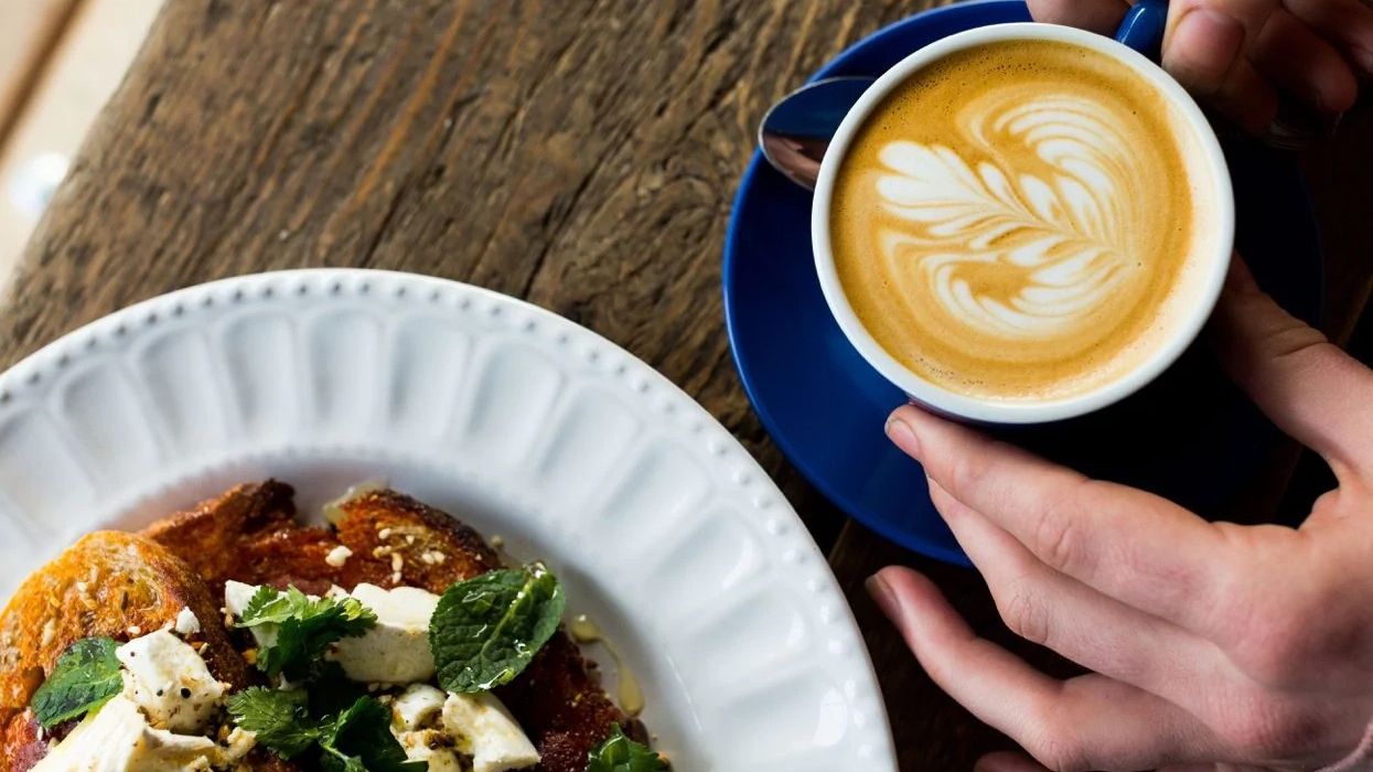 Яку їжу краще не поєднувати з кавою