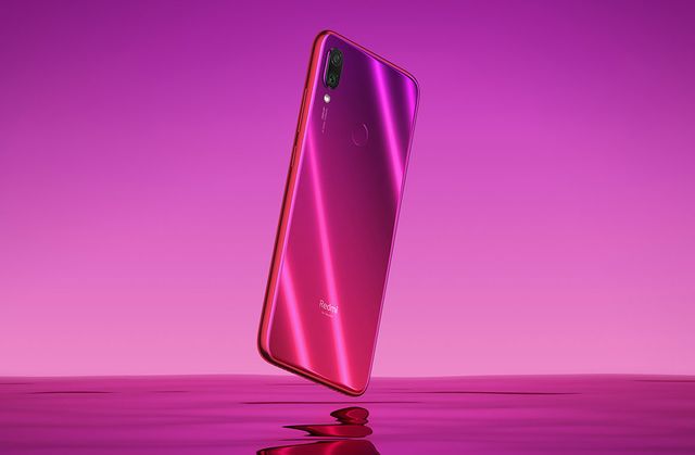 Redmi Note 7 наразі вважається найпопулярнішим смартфоном у світі - фото 304278