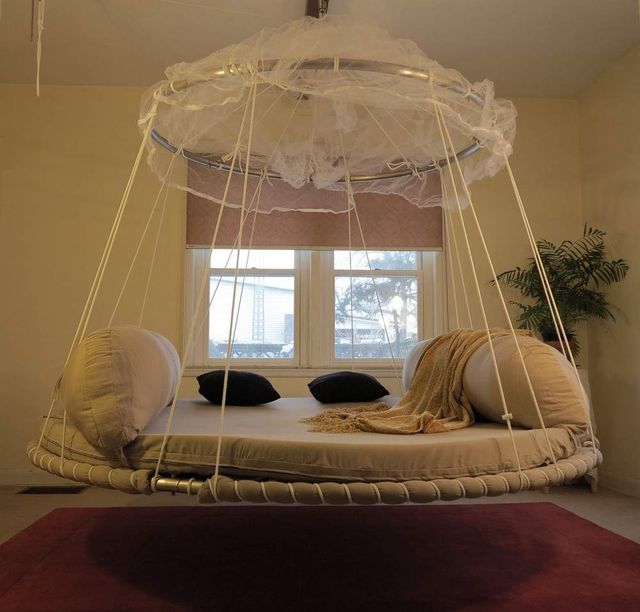 Як виглядають найоригінальніші ліжка у світі - фото 304309