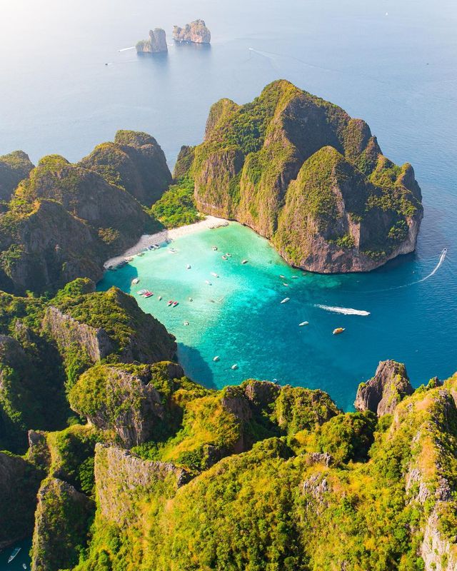 Неймовірні пейзажі світу в об'єктиві Мо Хабіба: сонячні фото - фото 304366