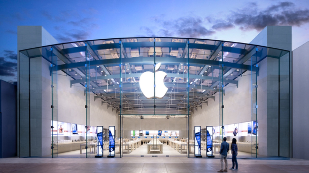 Apple знизить ціни на iPhone - фото 1