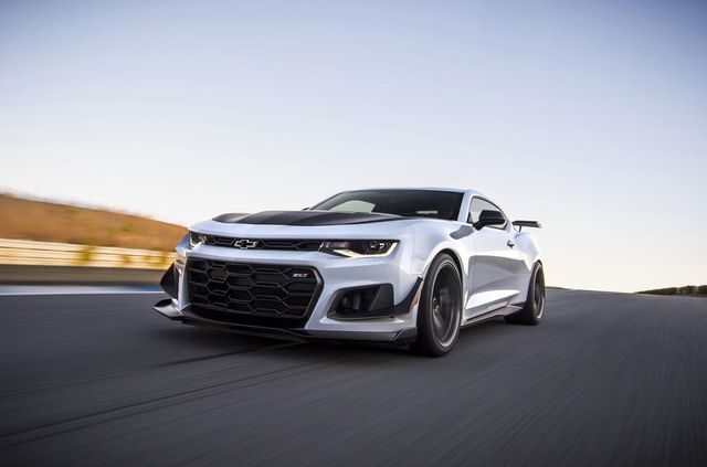 Спортивну версію Chevrolet Camaro оснастили автоматичною коробкою передач - фото 304676