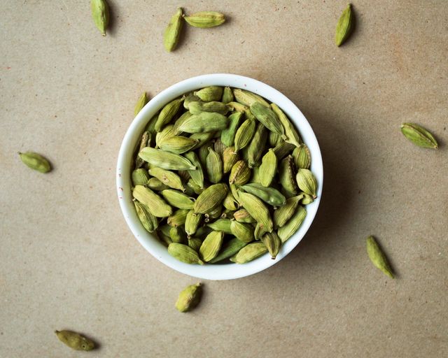 Кардамон зробить каву ще кориснішою - фото 304826
