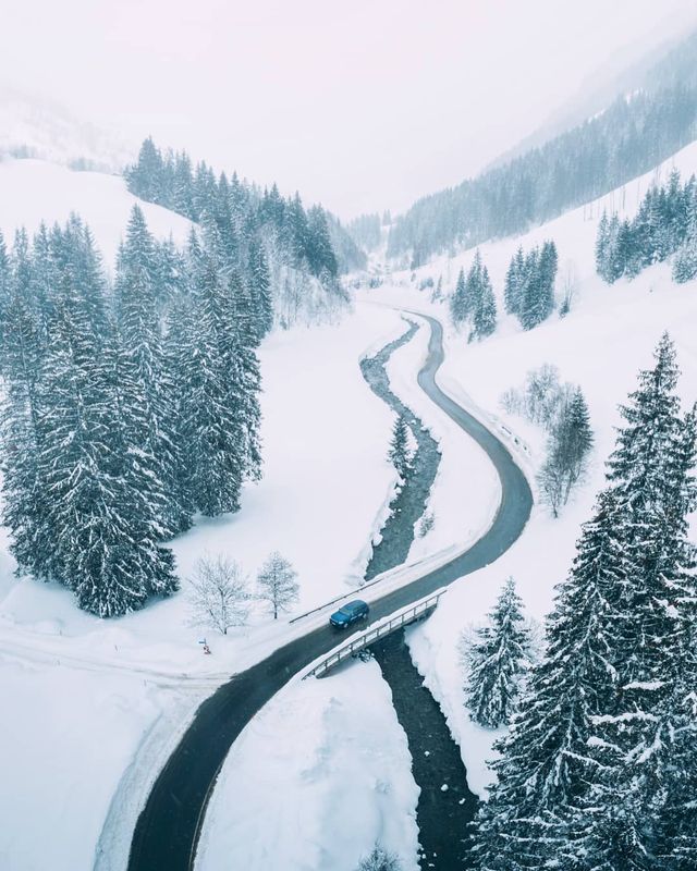 Як виглядає Австрія взимку: атмосферні фото - фото 304903