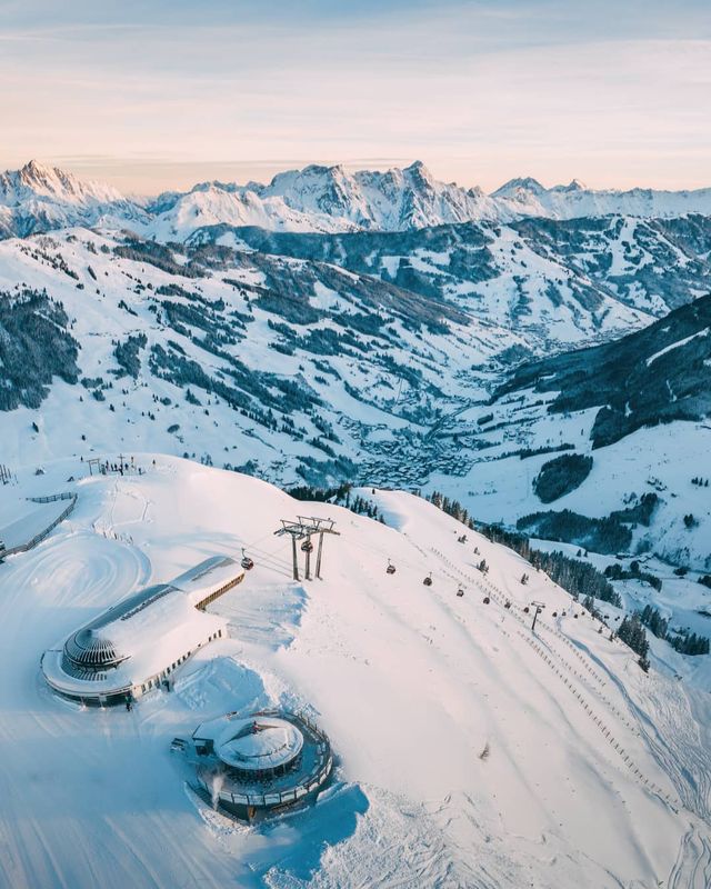 Як виглядає Австрія взимку: атмосферні фото - фото 304909